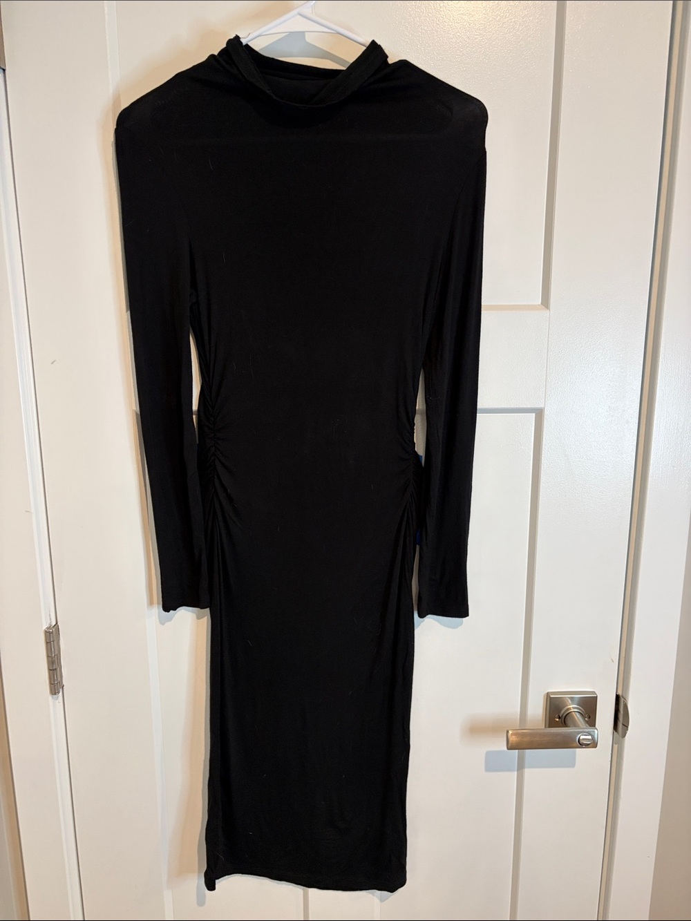 Black Long Sleeve Ruched Side Midi Dress - Women